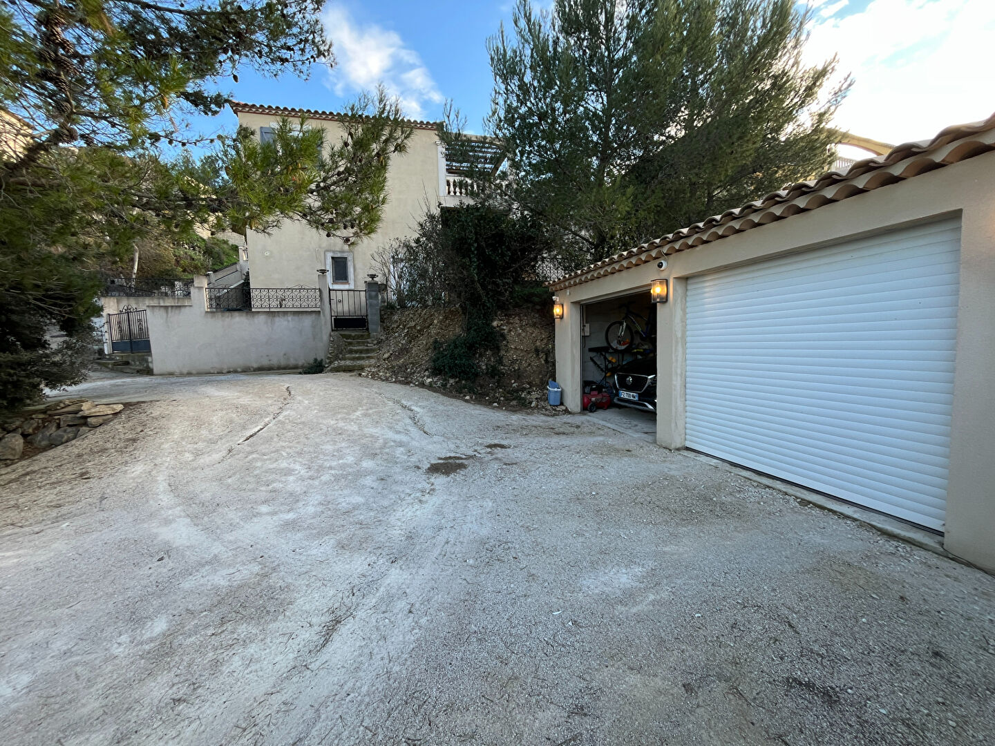 Agence immobilière de ERA Chateaurenard - REAL IMMOBILIER