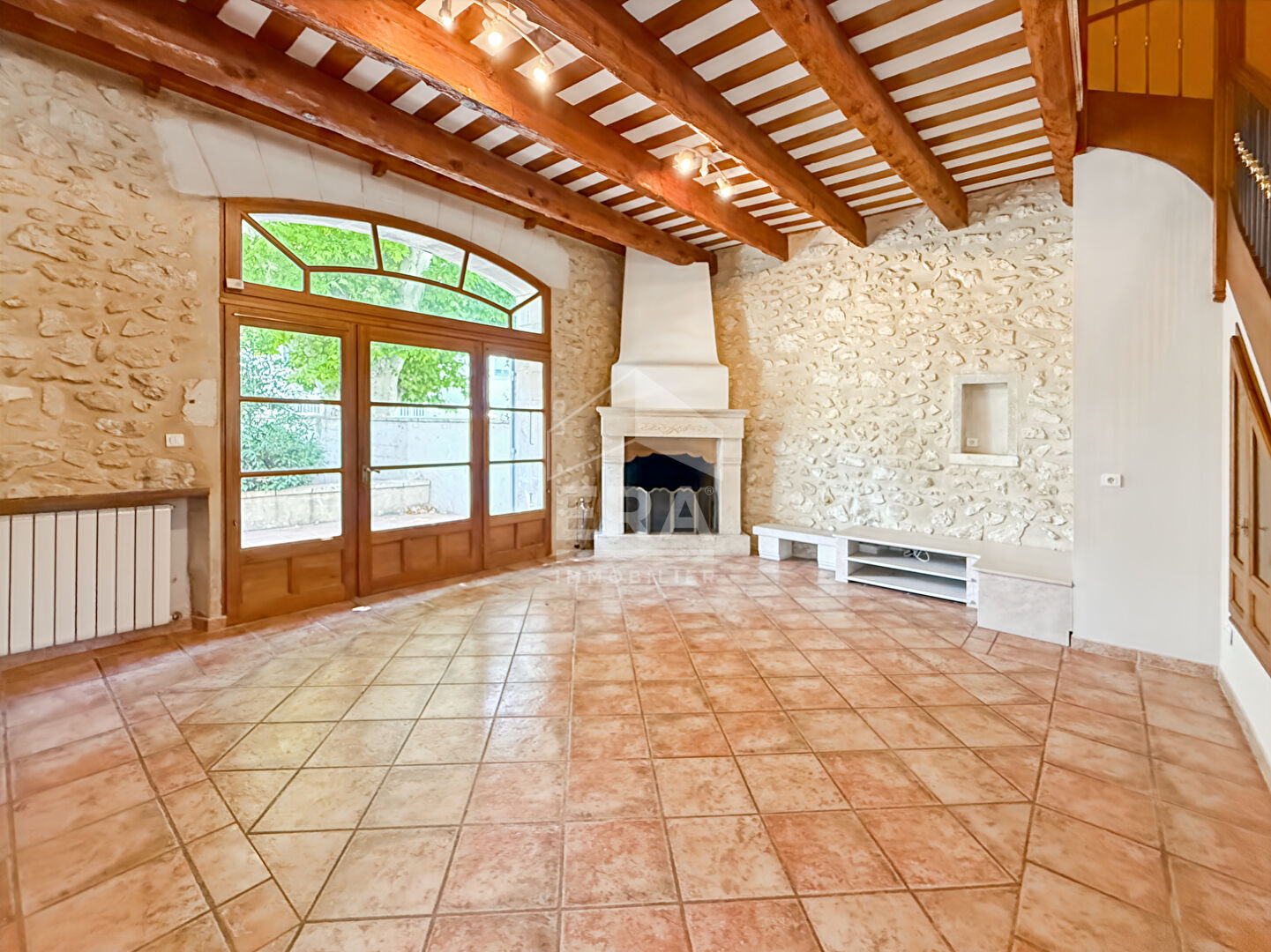 Agence immobilière de ERA Chateaurenard - REAL IMMOBILIER