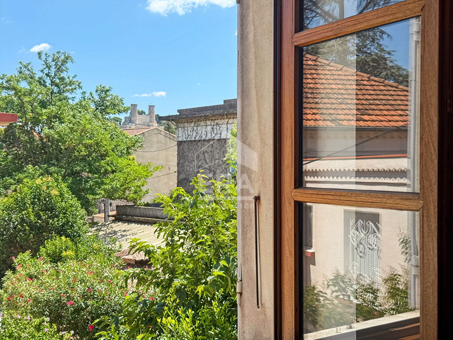 Photo Maison avec jardin centre ville image 1/6