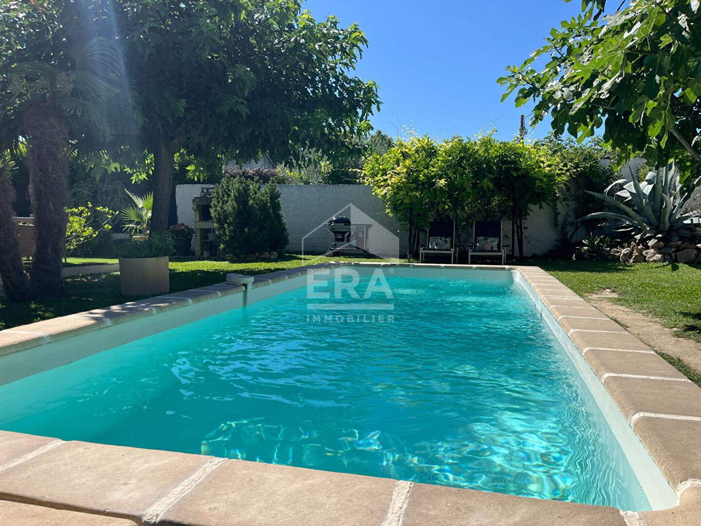 Agence immobilière de ERA Chateaurenard - REAL IMMOBILIER