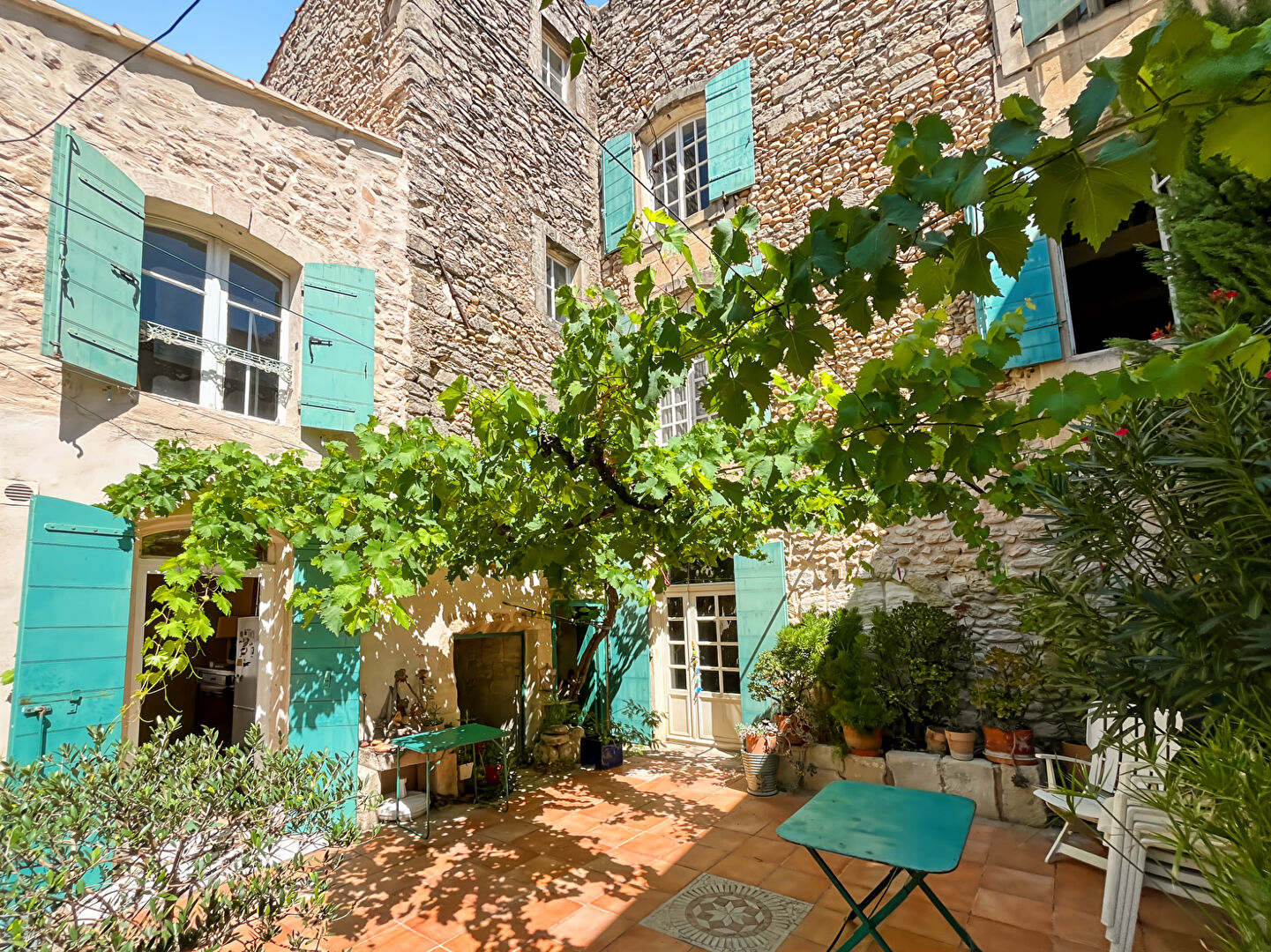 Photo EXCLUSIVITE Maison bourgeoise avec cour intérieure image 2/6