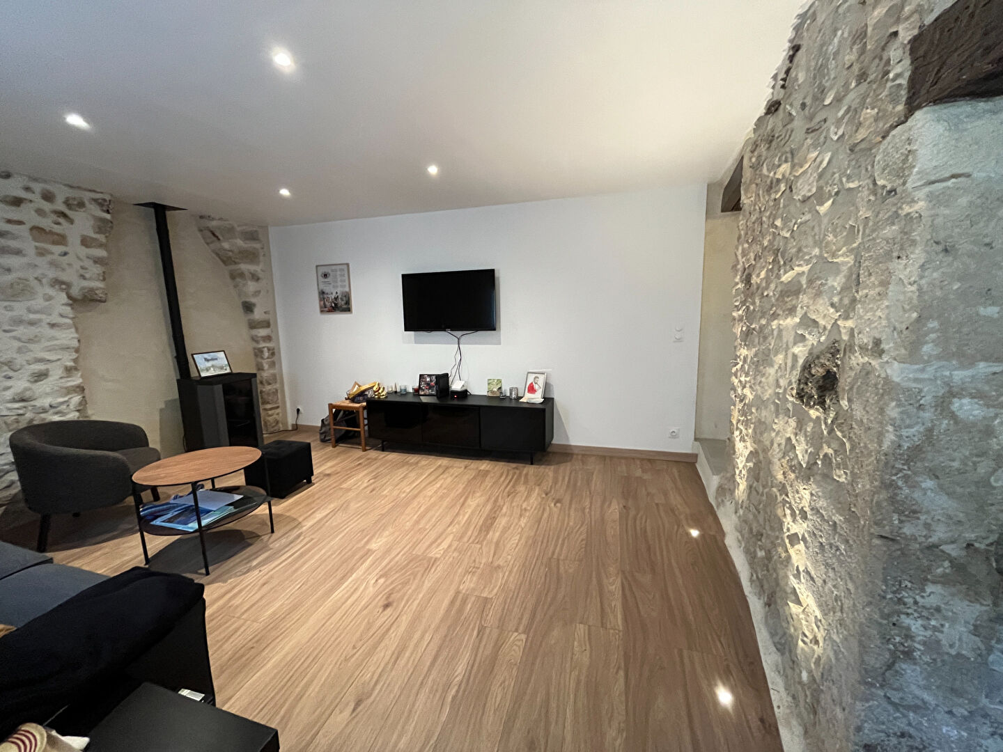 Agence immobilière de ERA Chateaurenard - REAL IMMOBILIER