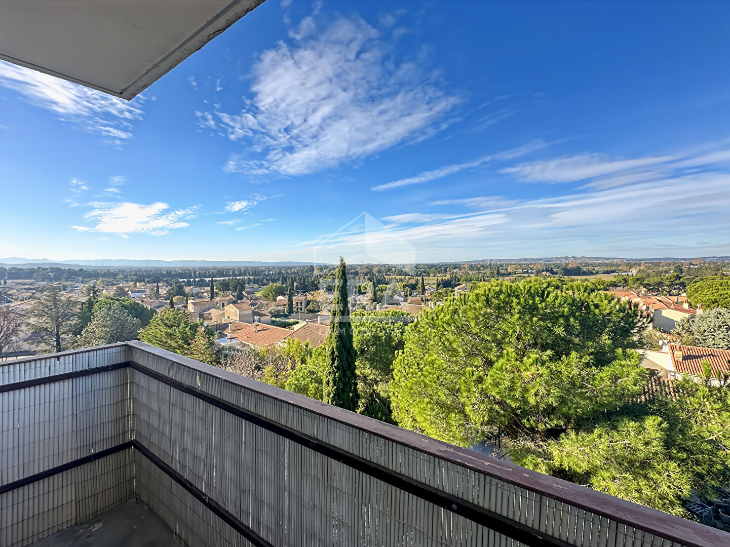 Agence immobilière de ERA Chateaurenard - REAL IMMOBILIER