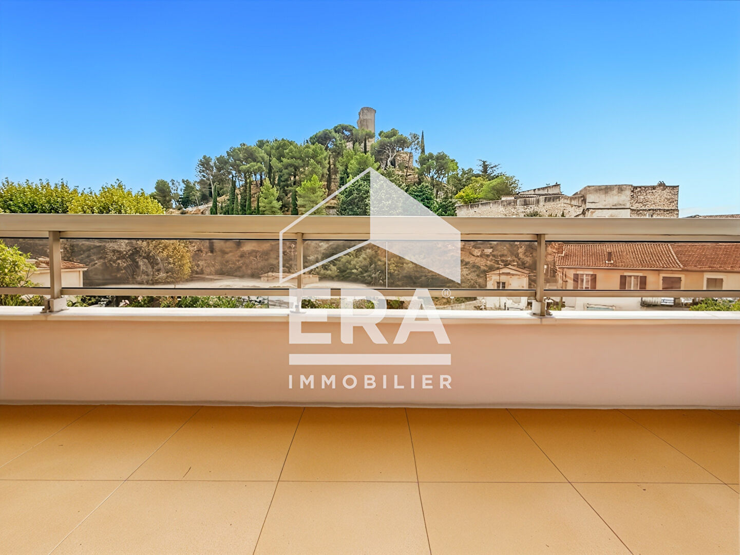 Agence immobilière de ERA Chateaurenard - REAL IMMOBILIER