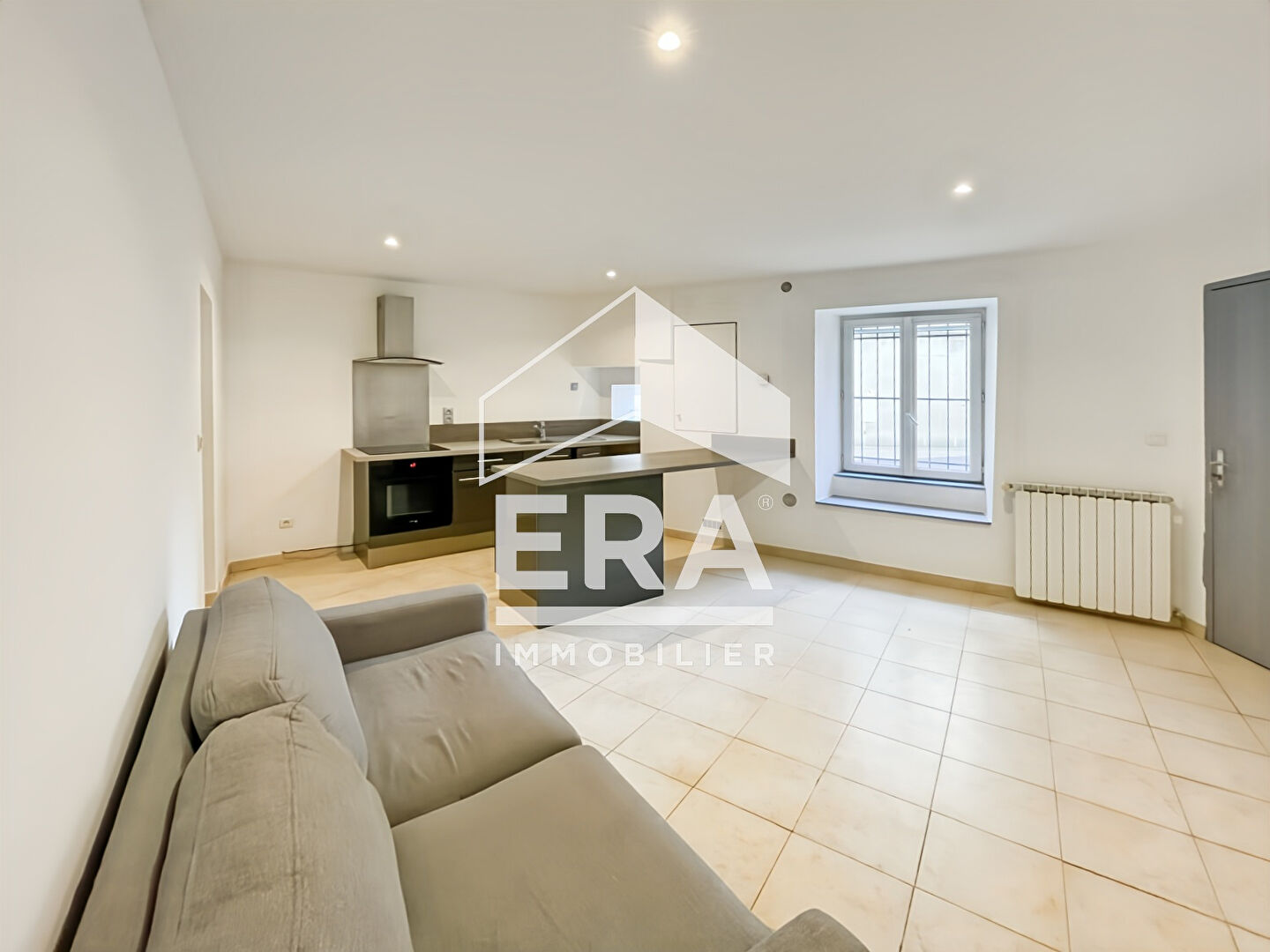 Photo Charmant appartement T2 en rez-de-chaussée à Eyragues centre image 5/6