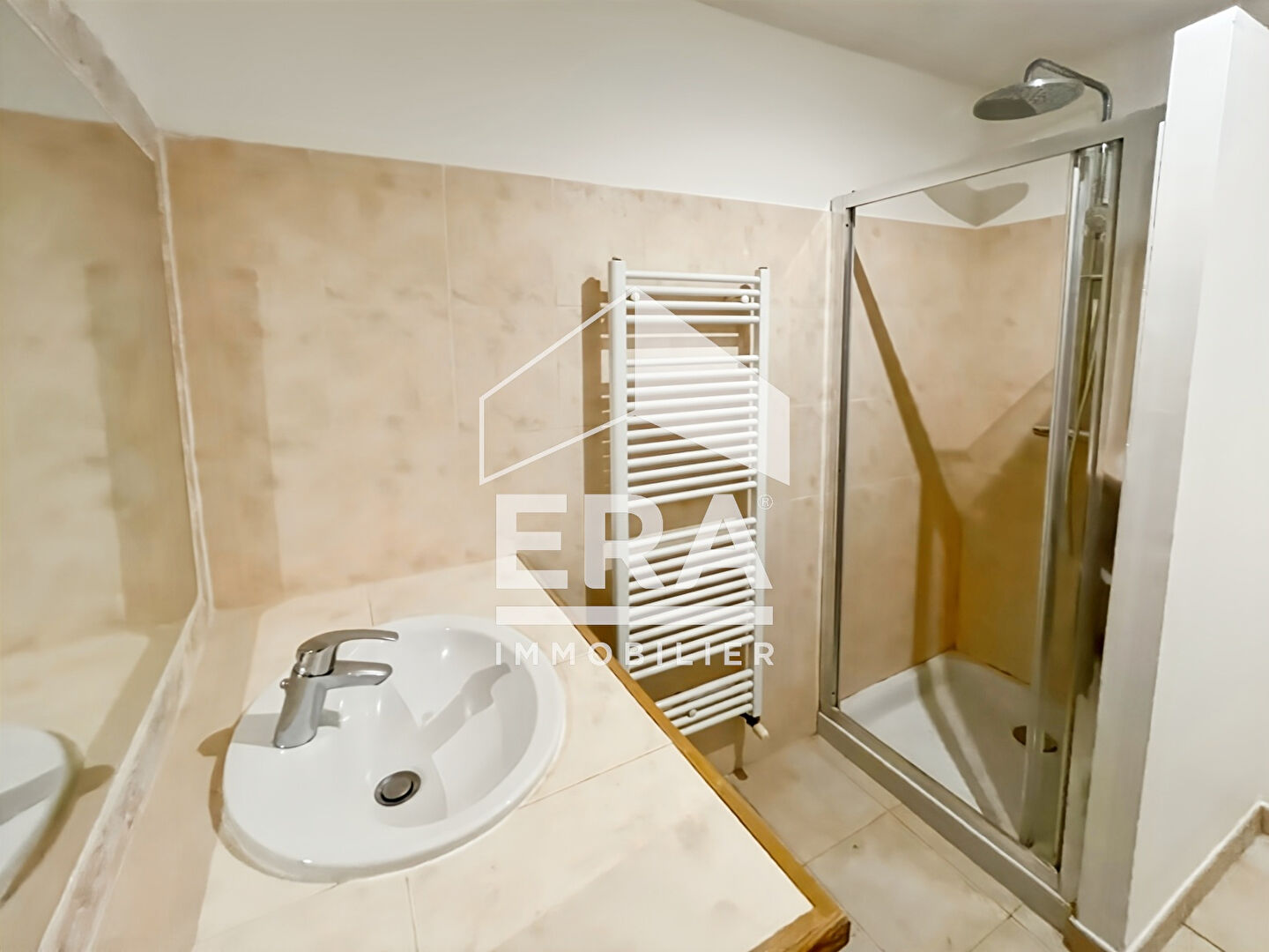 Photo Charmant appartement T2 en rez-de-chaussée à Eyragues centre image 6/6