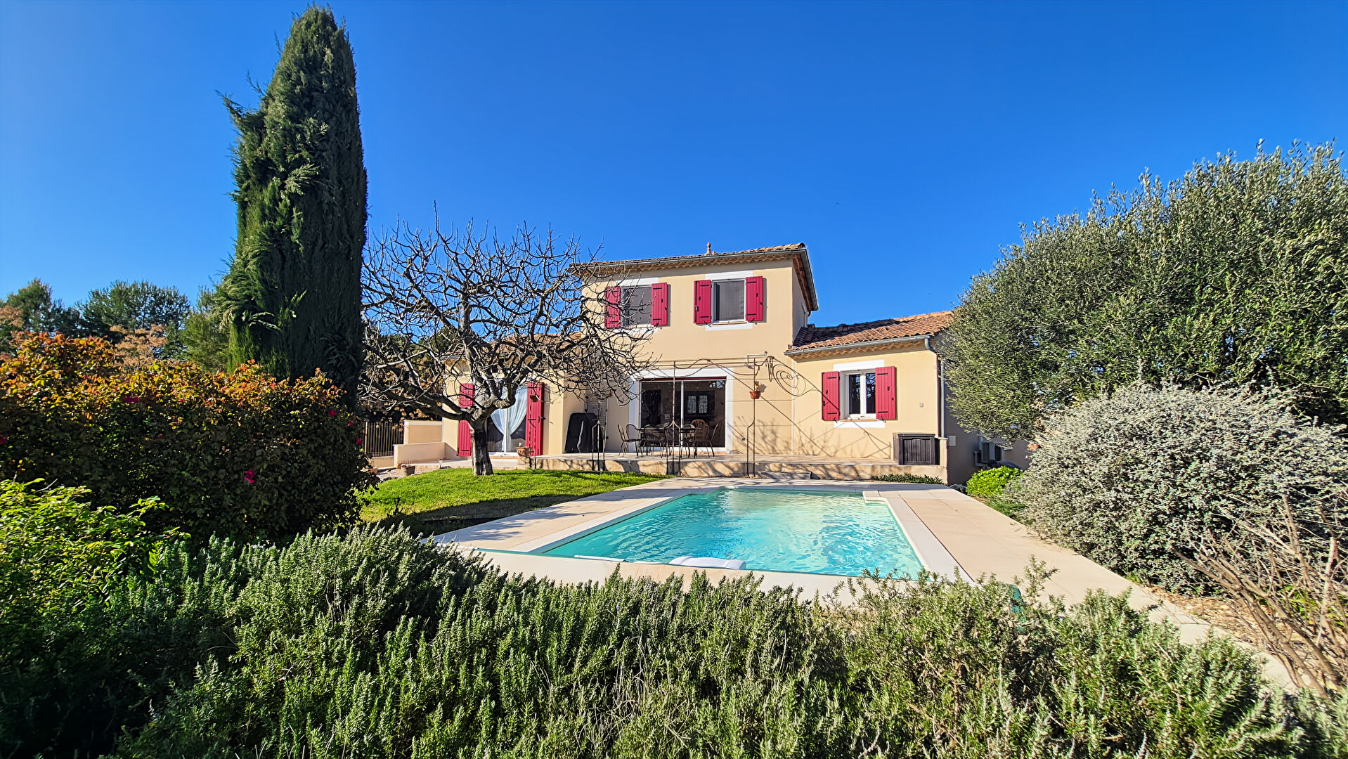 Agence immobilière de ERA Chateaurenard - REAL IMMOBILIER