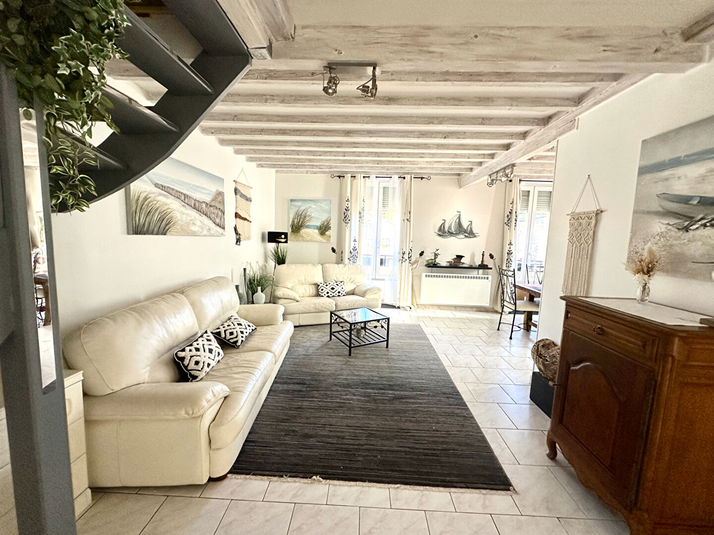 Agence immobilière de ERA Chateaurenard - REAL IMMOBILIER