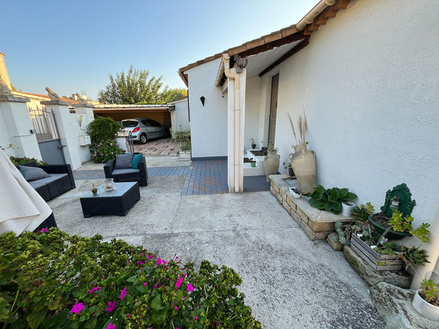 Charmante maison de plain-pied à Cabannes, en fond d'impasse