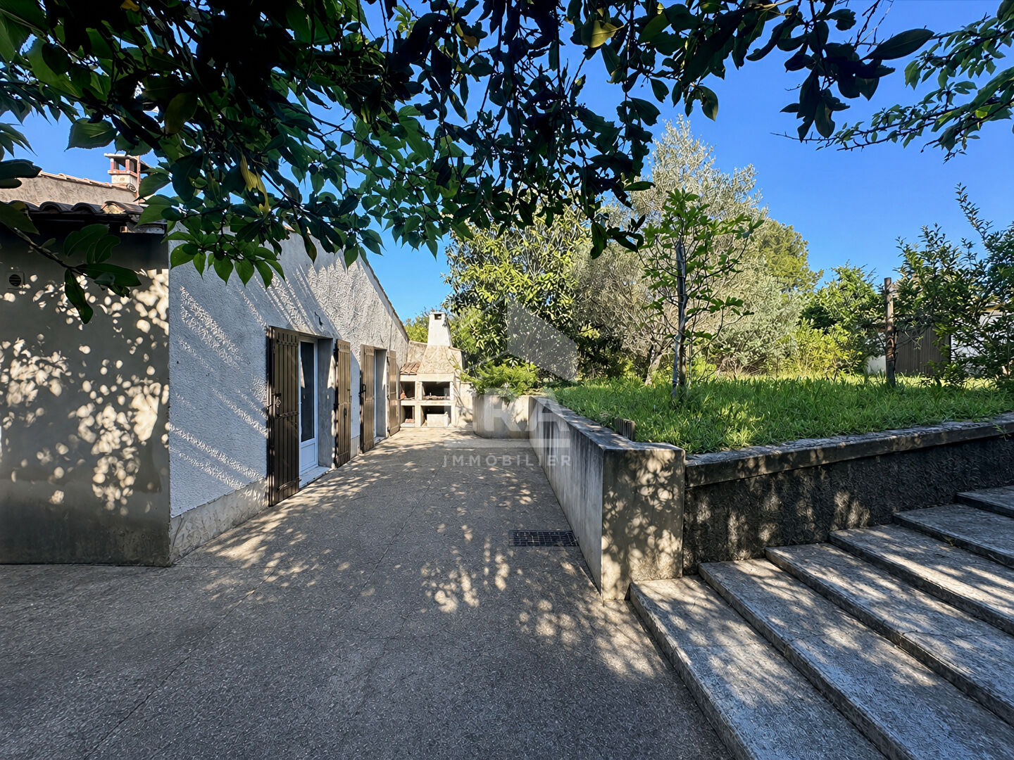 Agence immobilière de ERA Chateaurenard - REAL IMMOBILIER