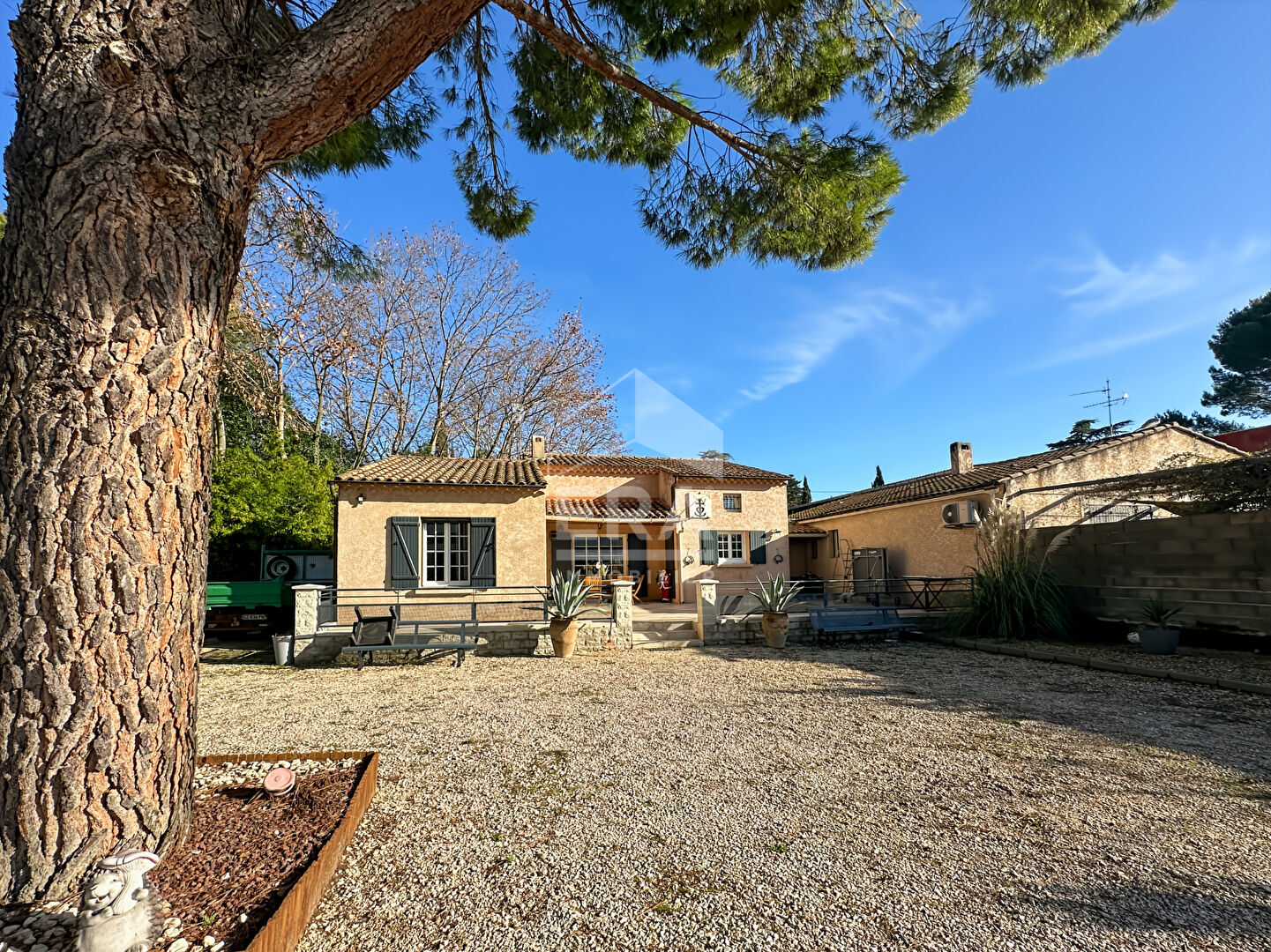 Agence immobilière de ERA Chateaurenard - REAL IMMOBILIER