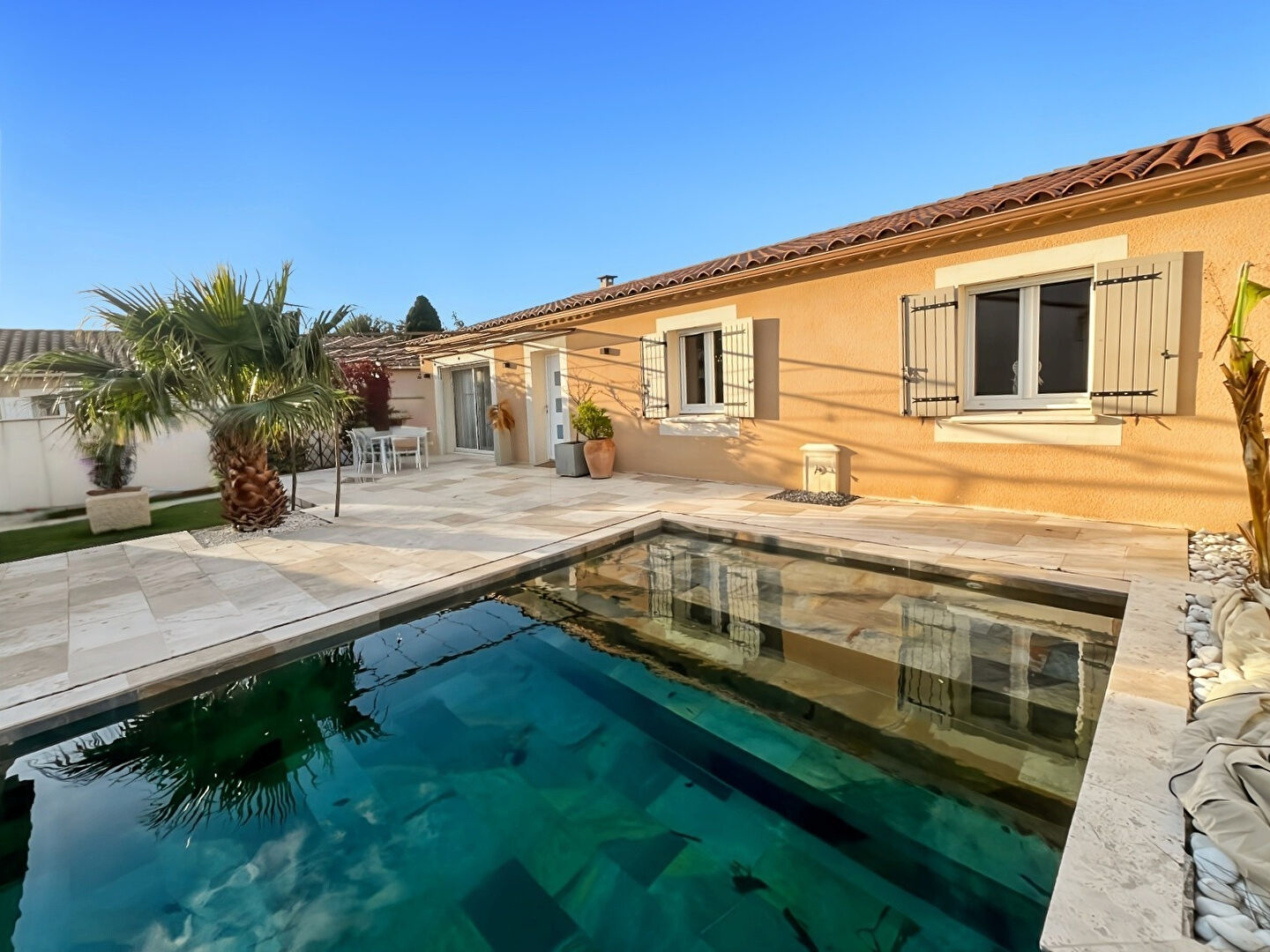 Agence immobilière de ERA Chateaurenard - REAL IMMOBILIER