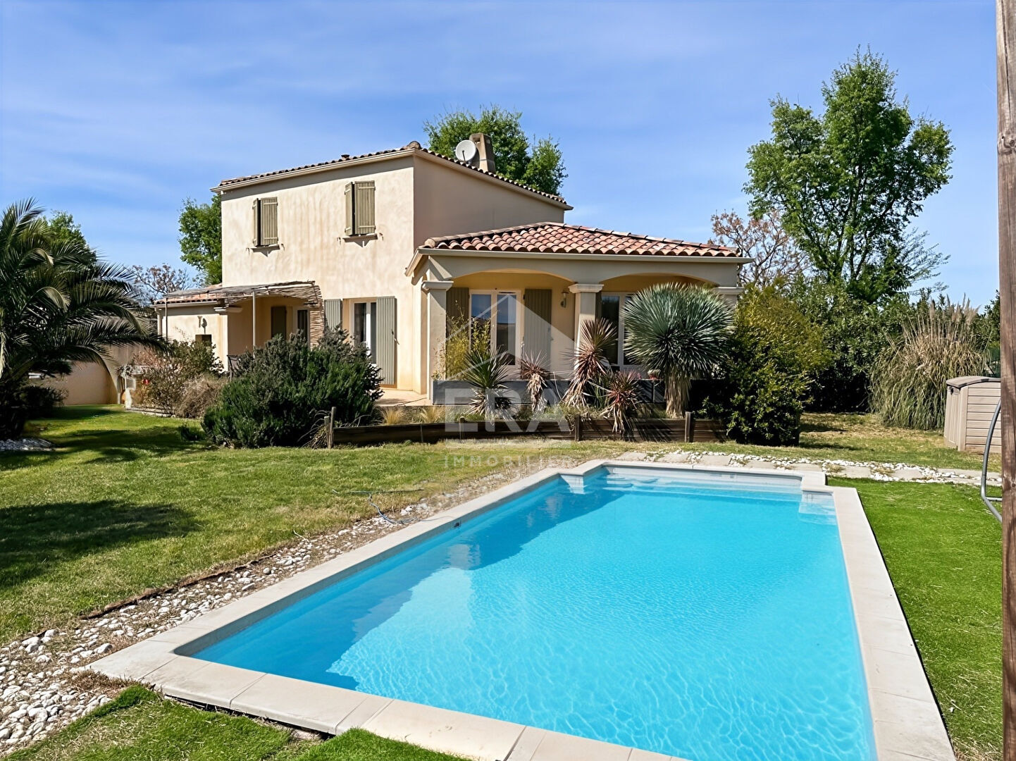 Agence immobilière de ERA Chateaurenard - REAL IMMOBILIER