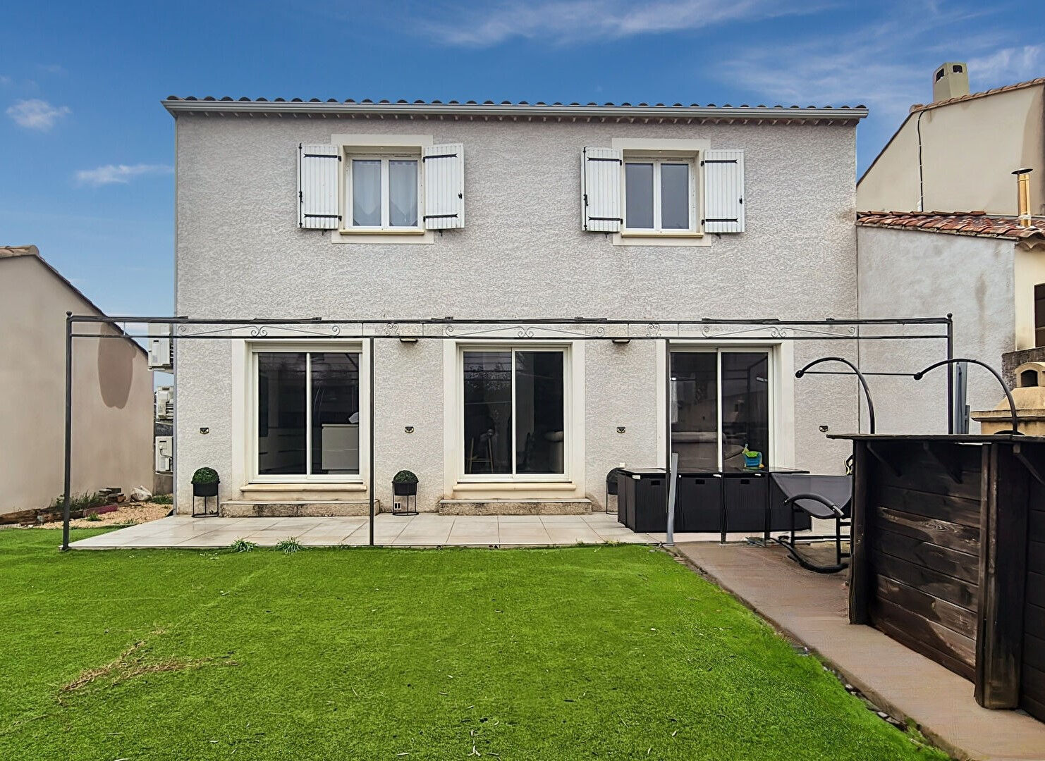 Agence immobilière de ERA Chateaurenard - REAL IMMOBILIER