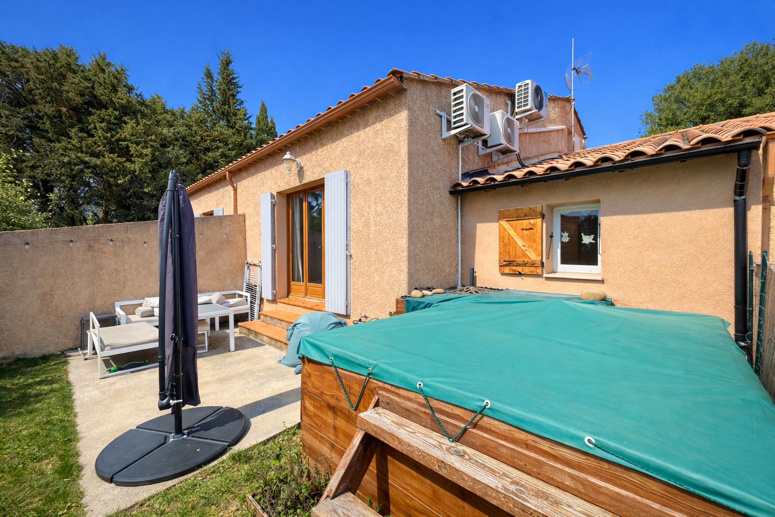 Agence immobilière de ERA Chateaurenard - REAL IMMOBILIER