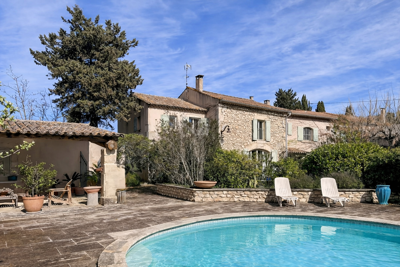 Agence immobilière de ERA Chateaurenard - REAL IMMOBILIER