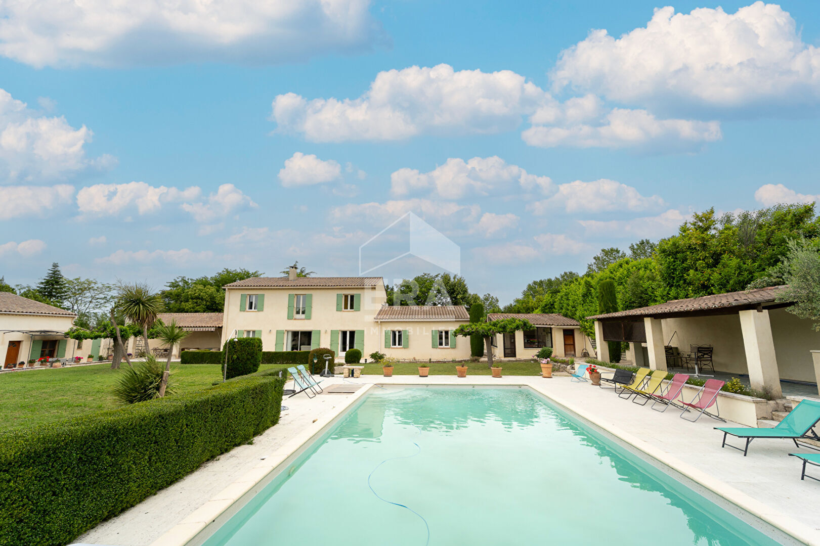 Agence immobilière de ERA Chateaurenard - REAL IMMOBILIER