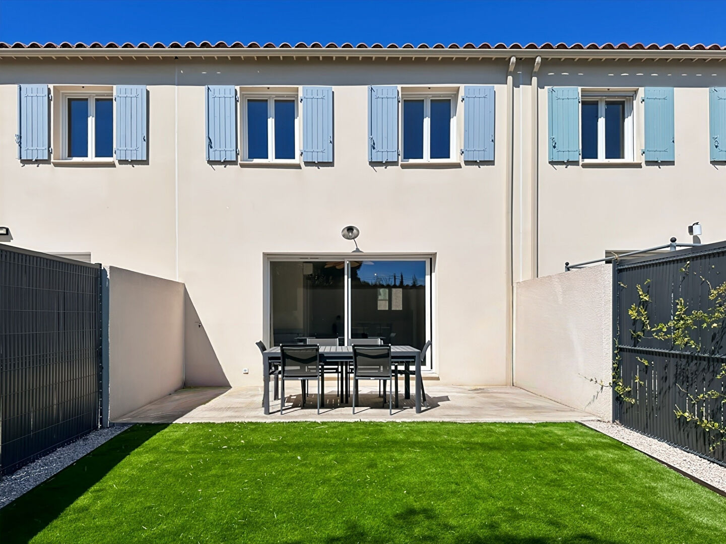 Agence immobilière de ERA Chateaurenard - REAL IMMOBILIER