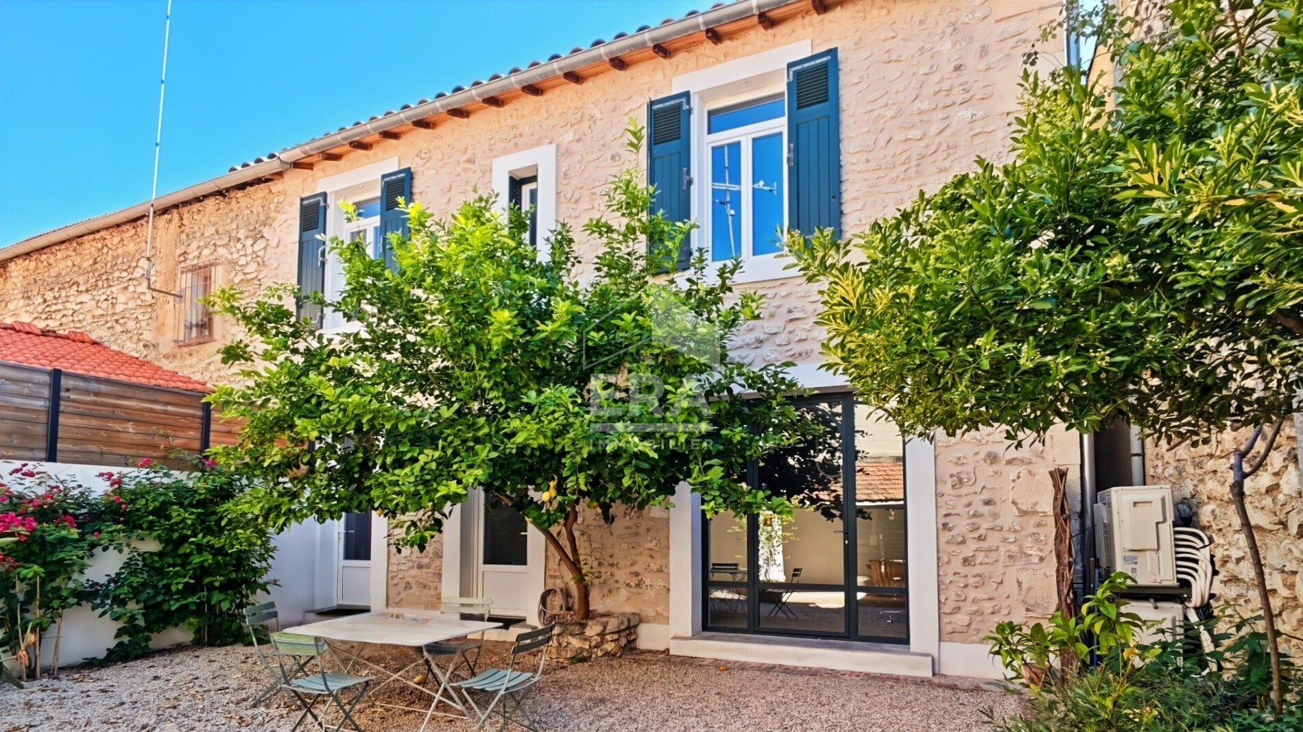 Agence immobilière de ERA Chateaurenard - REAL IMMOBILIER