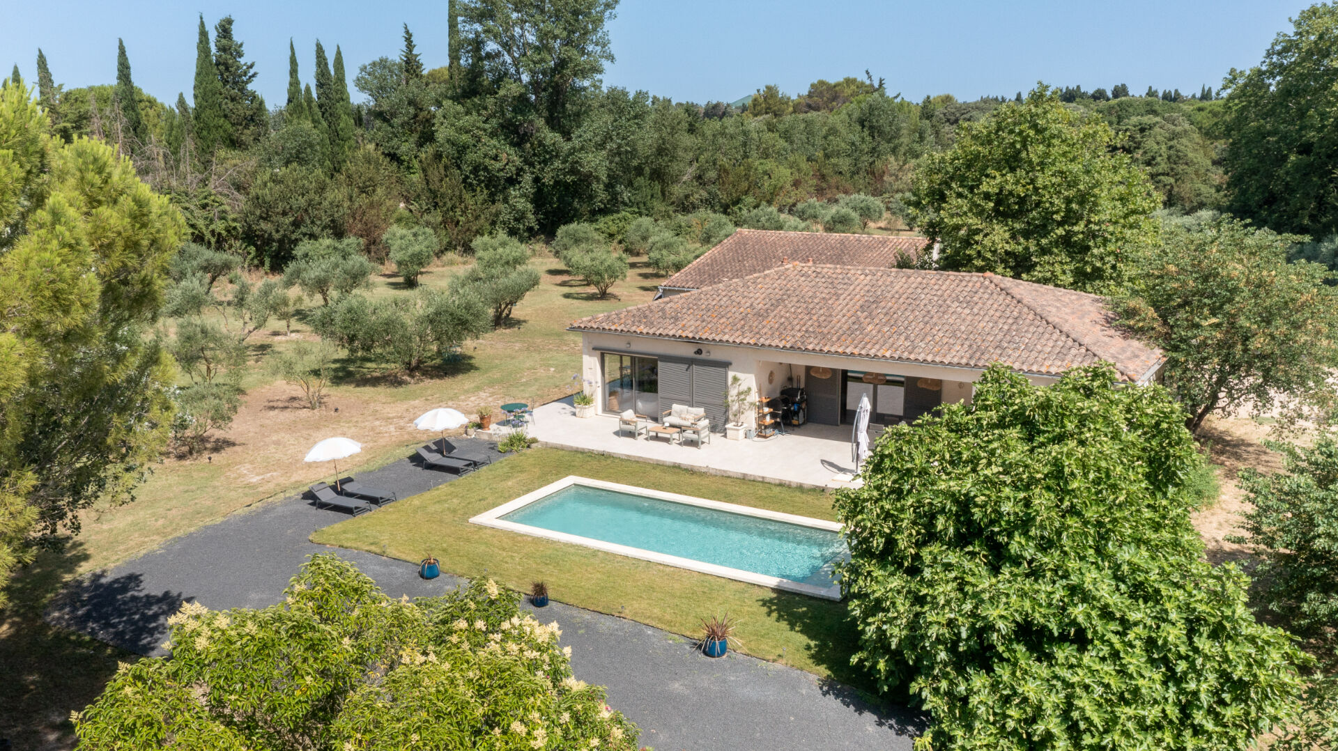 Agence immobilière de ERA Chateaurenard - REAL IMMOBILIER