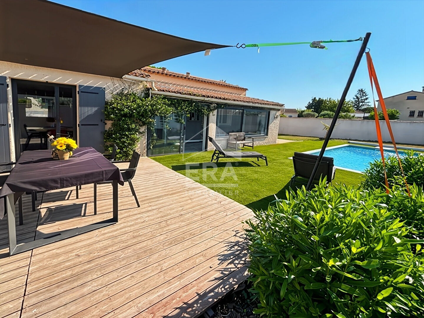 Agence immobilière de ERA Chateaurenard - REAL IMMOBILIER