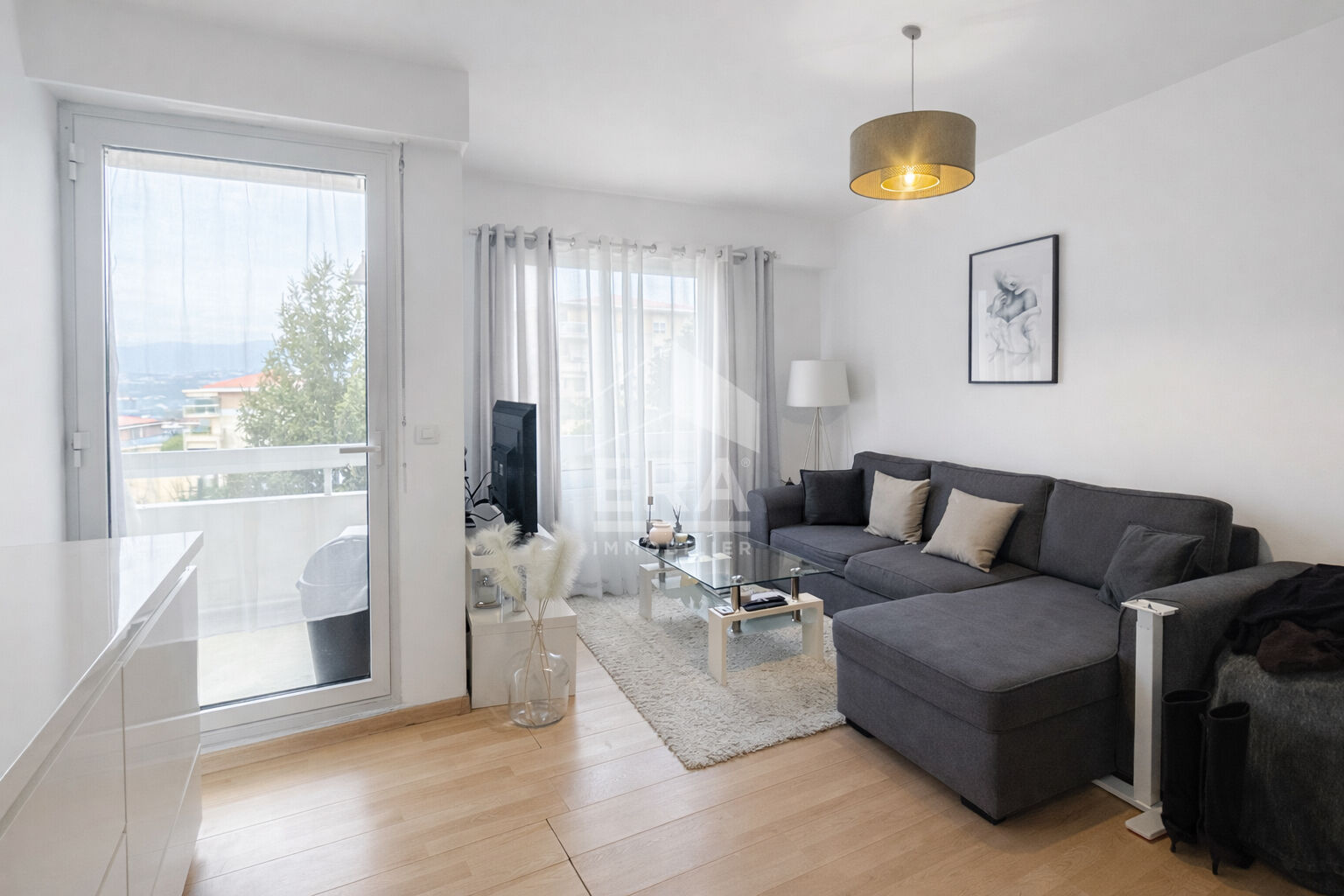 Appartement à Vendre à Nice - Corniche Fleurie - STUDIO - DERNIER ETAGE