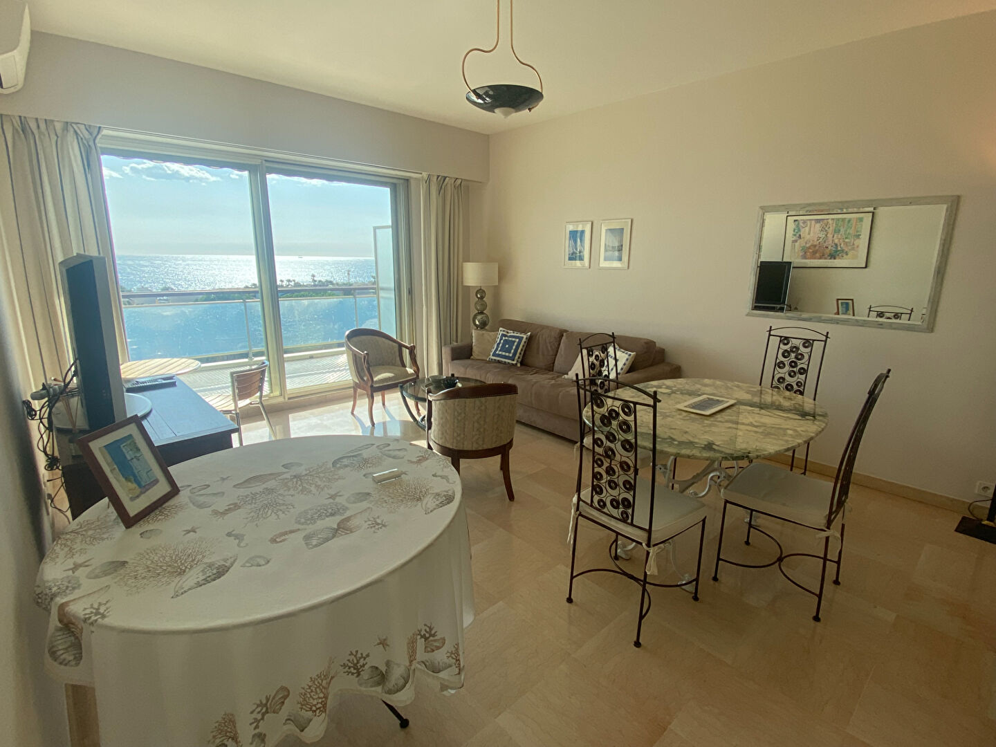 Photo Appartement à vendre à  Nice 3 pièces 81 m2/CALIFORNIE -PROMENADE DES ANGLAIS image 3/6