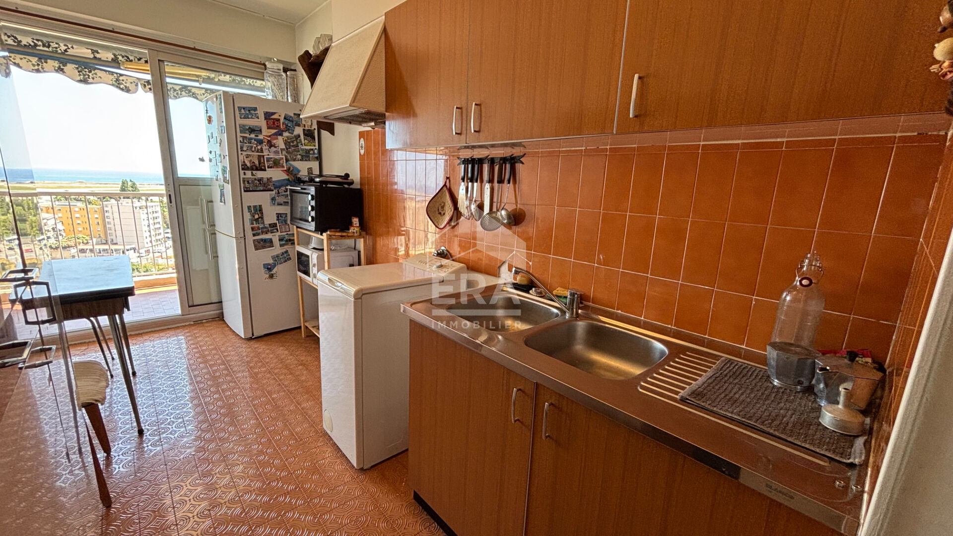 Photo A VENDRE - NICE OUEST - Appartement 2 pièces, Dernier étage, Vue mer, Parking privé image 5/6