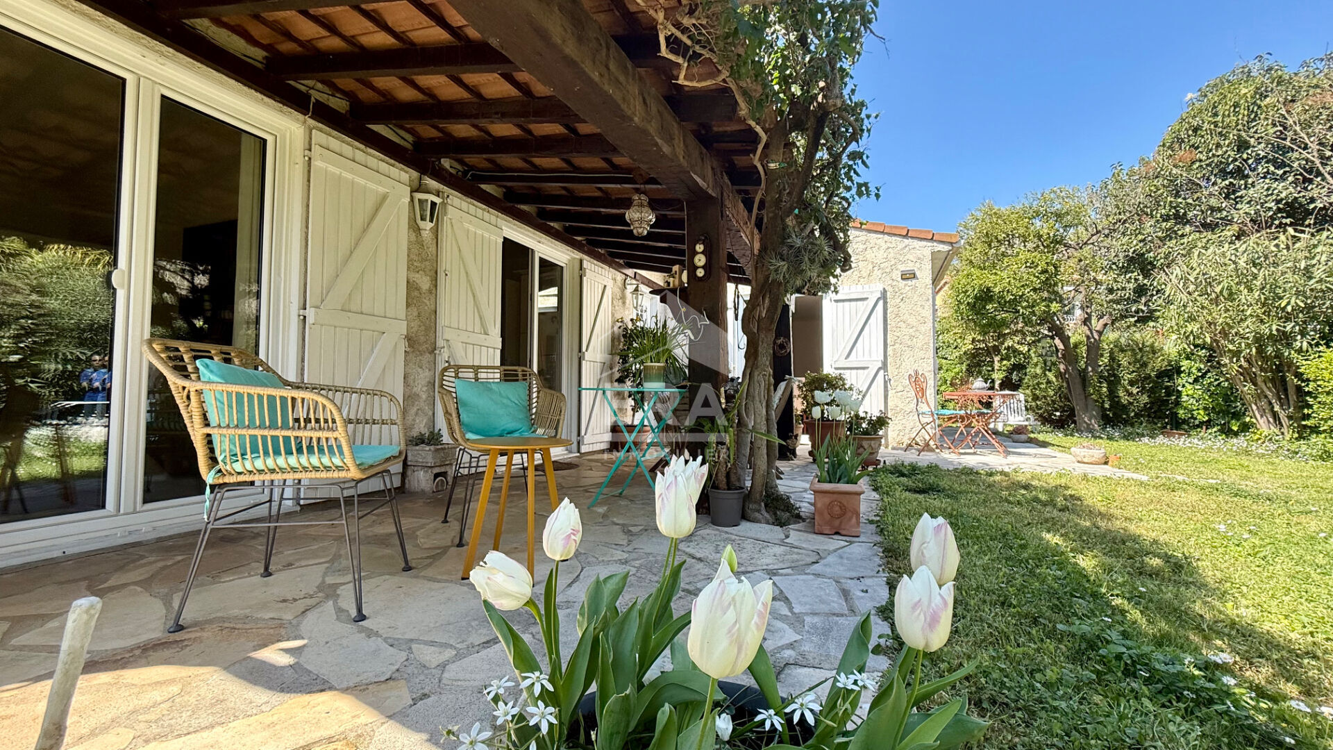 RARE VILLA à vendre à Nice  5 pièces