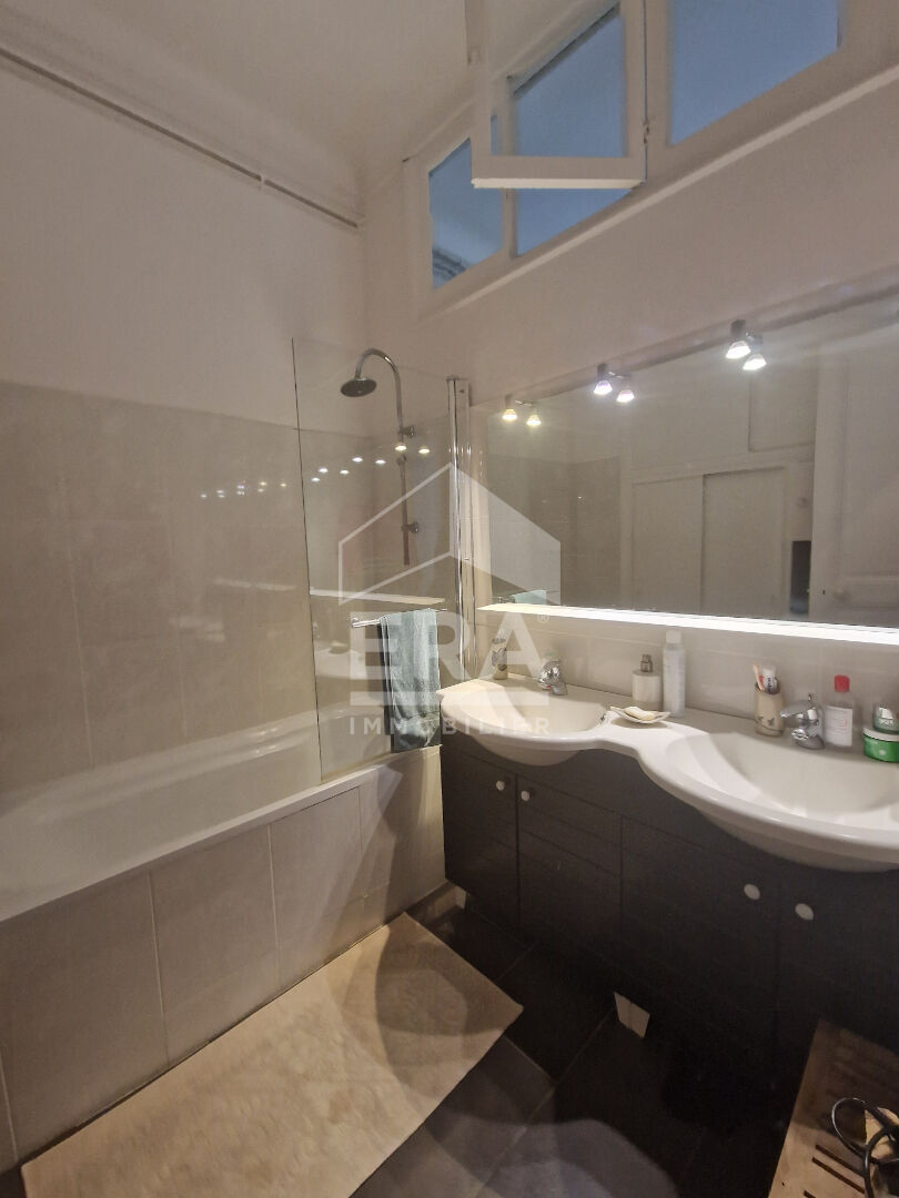 Photo A vendre bel appartement à Nice centre  3 pièces image 5/6