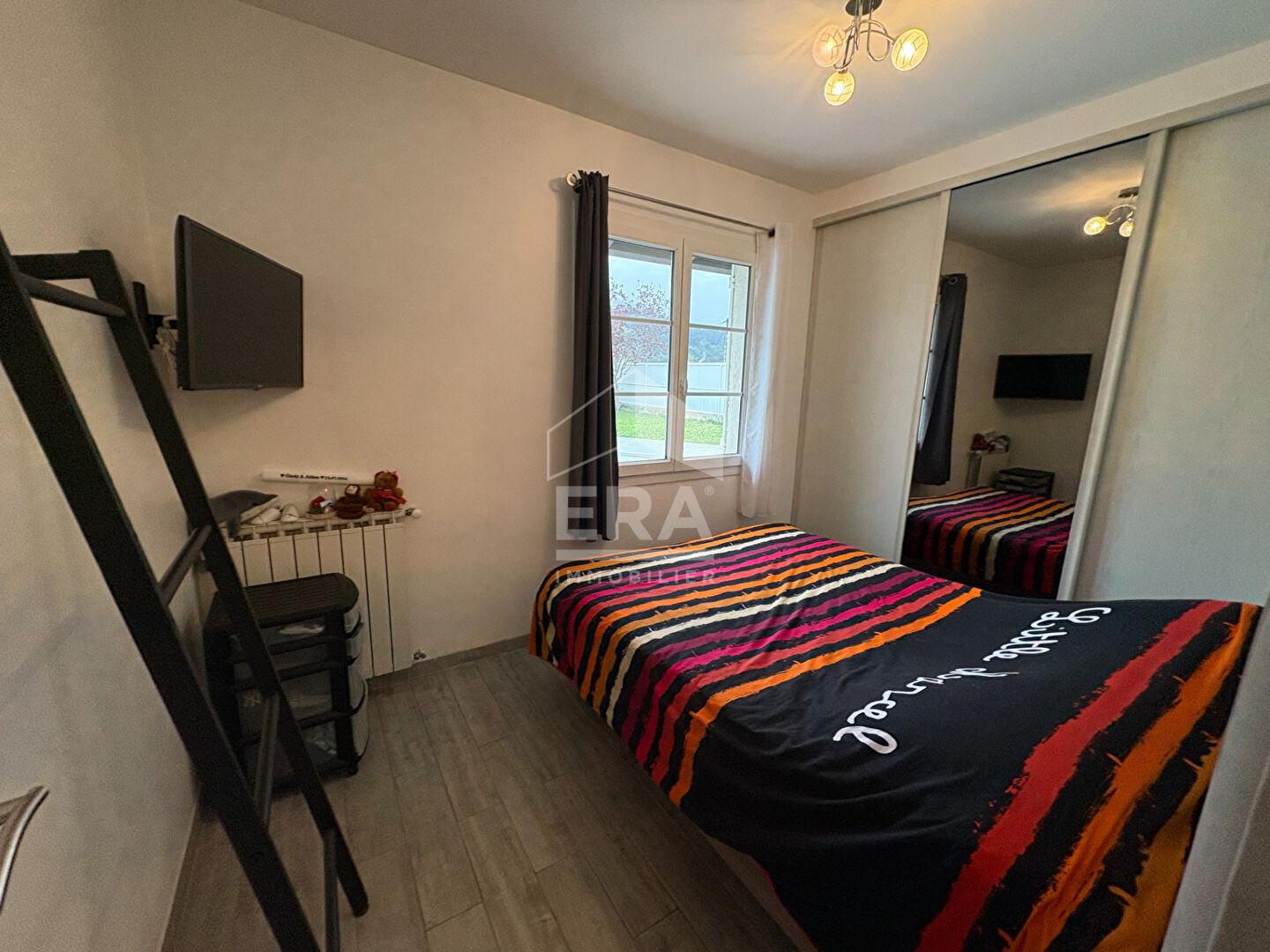 Photo A VENDRE maison CONTES 4 pièces 74 m2 + dépendance 15 m2  sur terrain plat 631 m2 avec piscine image 6/6