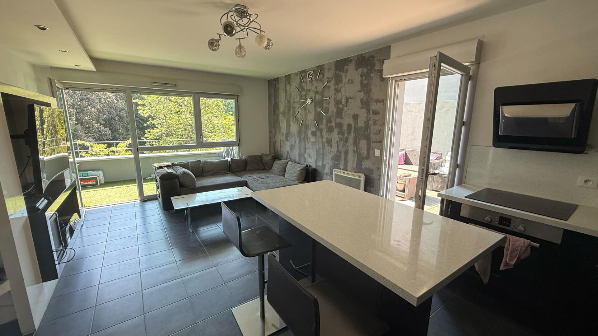 Photo Appartement à vendre à Nice Ouest 2 pièces 48 m2 avec 2 terrasses image 2/6