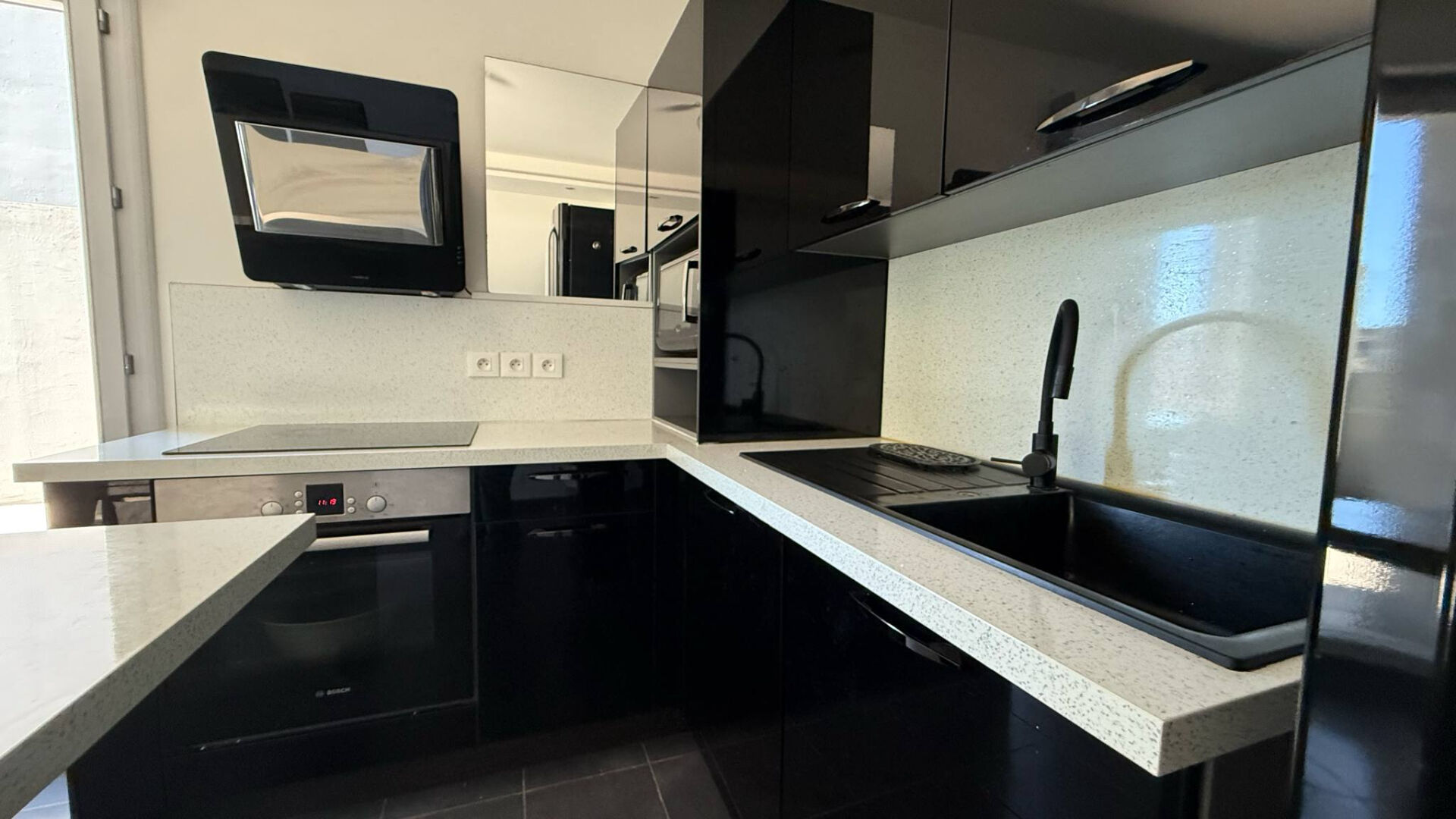 Photo Appartement à vendre à Nice Ouest 2 pièces 48 m2 avec 2 terrasses image 4/6