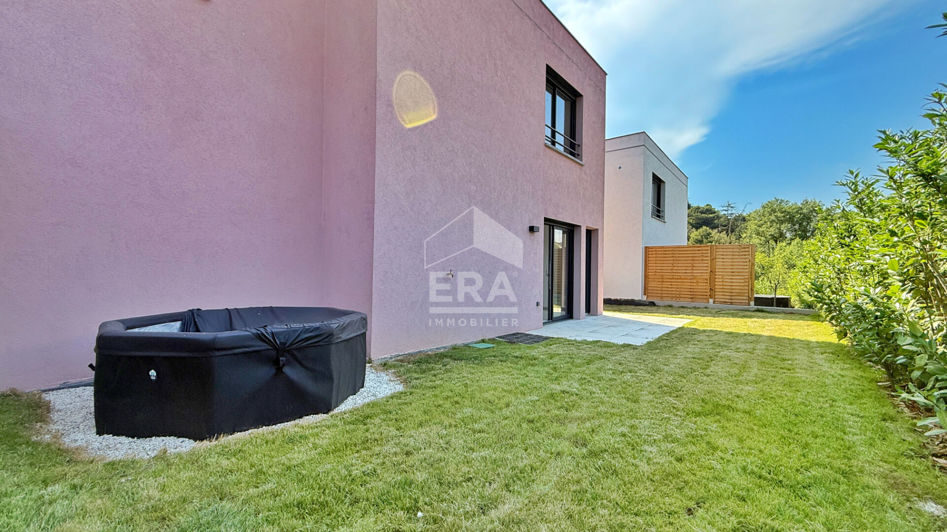 Photo Maison La Turbie 4 pièces 92 m2 JARDIN, JACUZZI, 2 PK image 5/6