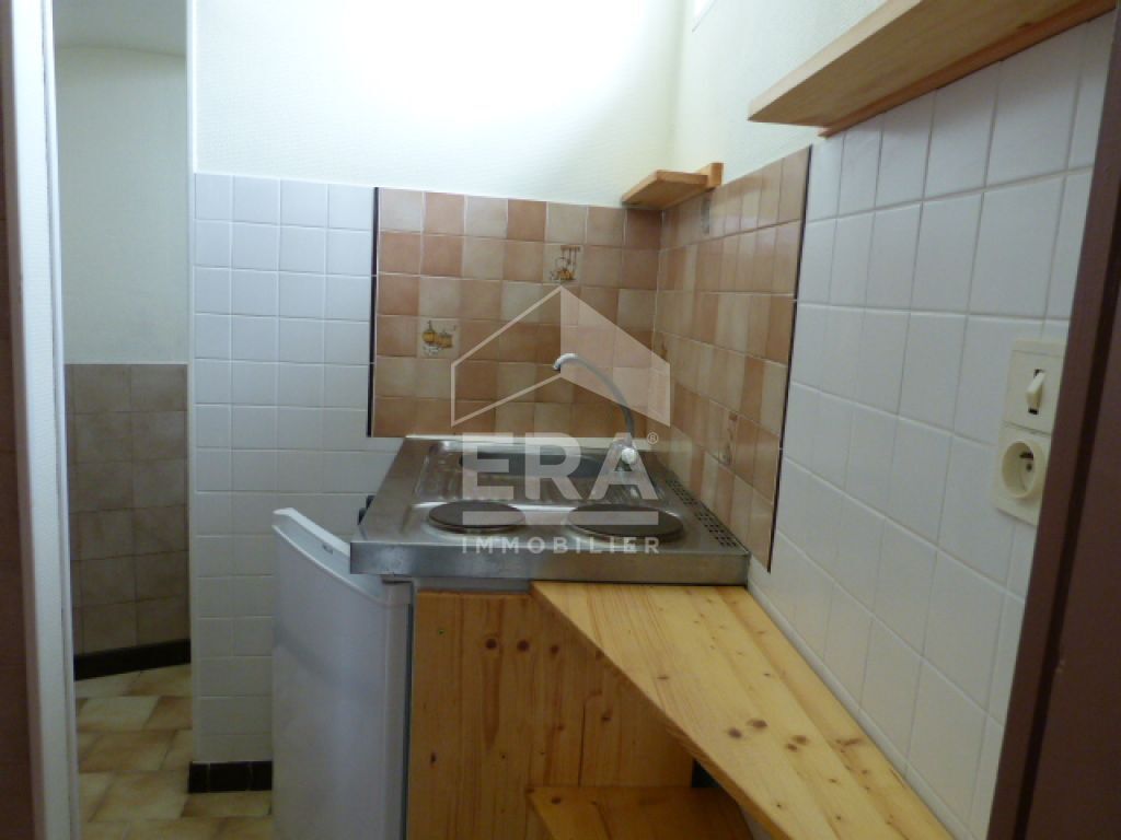 Photo Appartement La Couronne 1 pièce(s) 16 m² image 3/4