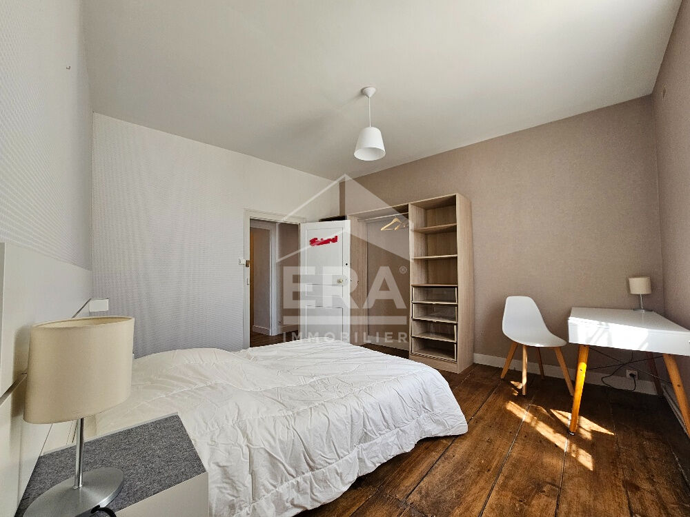 Photo Maison de ville à vendre La Couronne 4 chambres, garage et jardin image 6/6