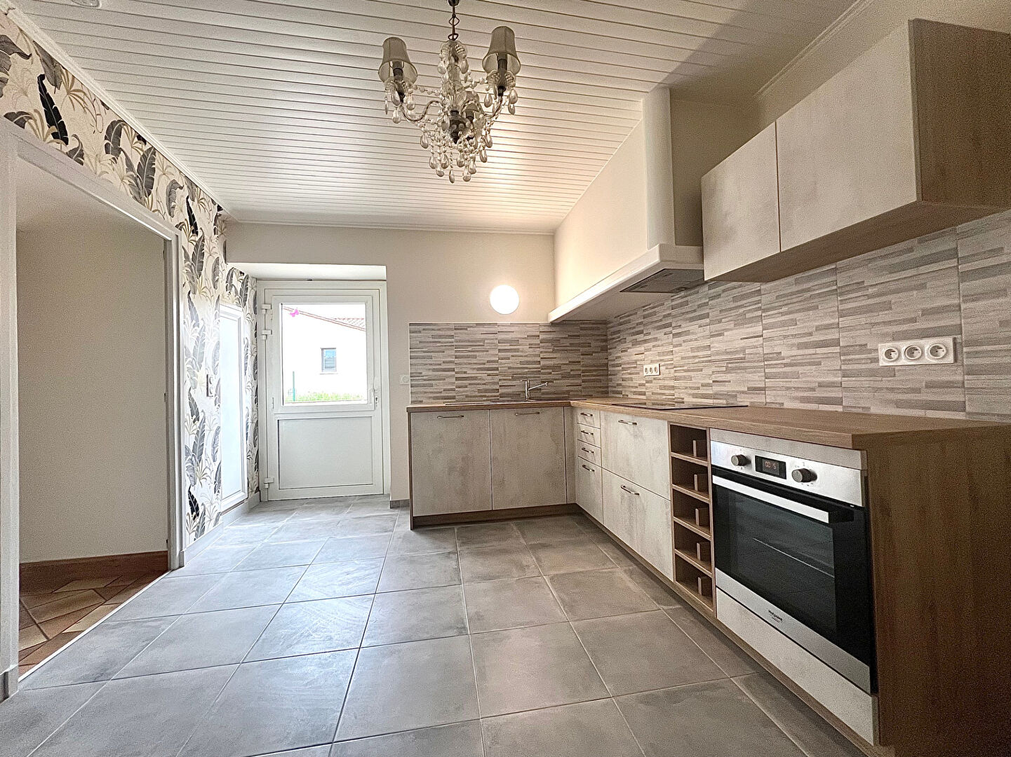 Photo Maison ROULLET SAINT ESTEPHE (T6) image 2/6