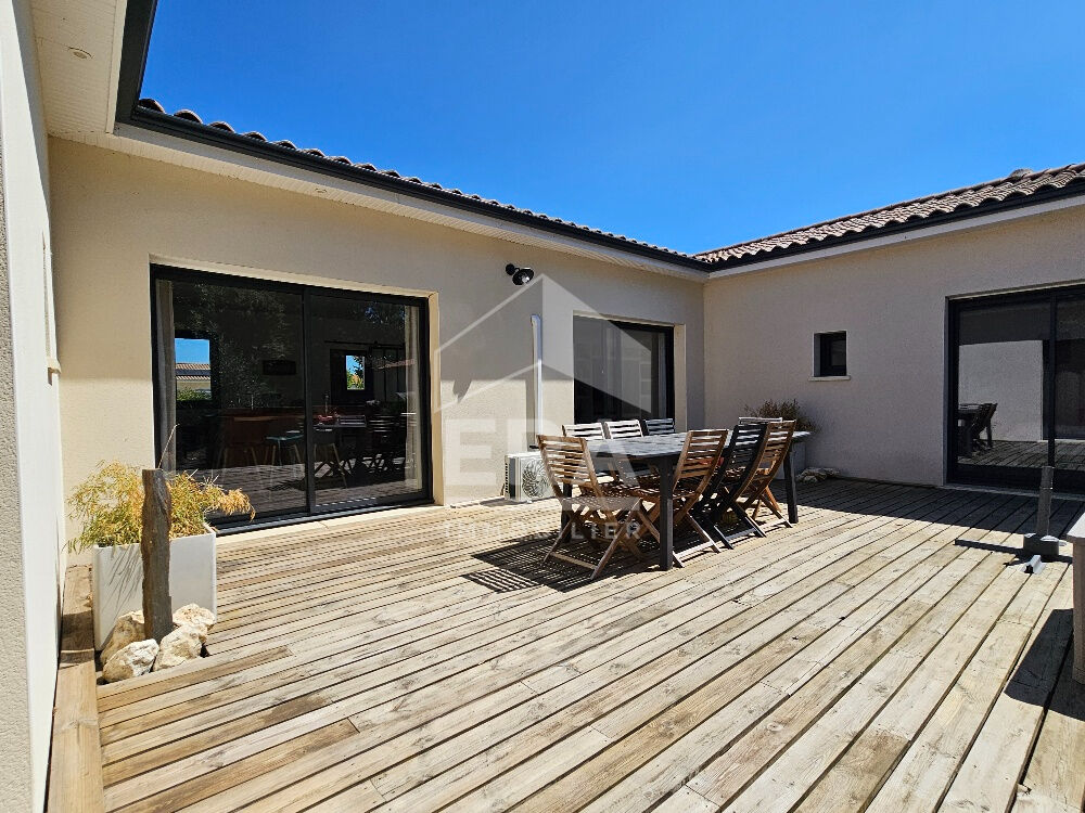 Photo Plain-pied à vendre 2022 - 3 chambres - garage - 130 m² image 2/6