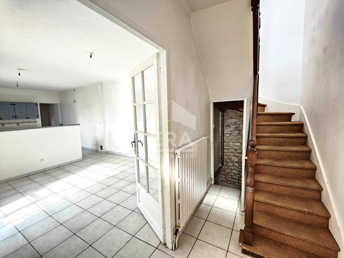 Photo A vendre maison Châteaubernard 5 pièce(s) 112 m2 image 5/6