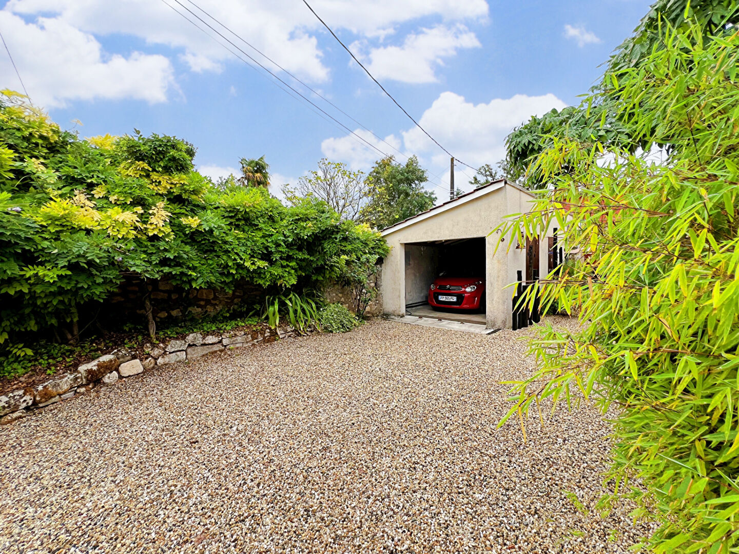 Photo Maison Sireuil 4 pièce(s) 95 m2 image 2/6