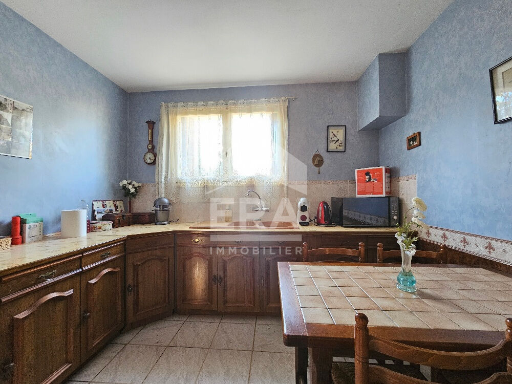 Photo Maison à vendre Saint Michel à vendre 4 chambres 95 m2 image 3/6