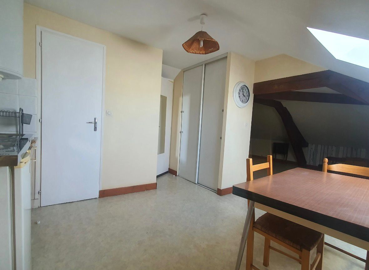 Photo Appartement centre ville LA COURONNE image 3/4