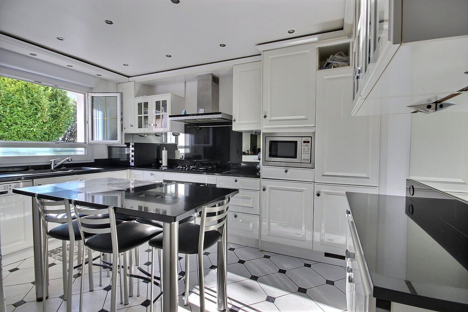 Photo Maison Wissous 6 pièce(s) 160 m2 image 4/6