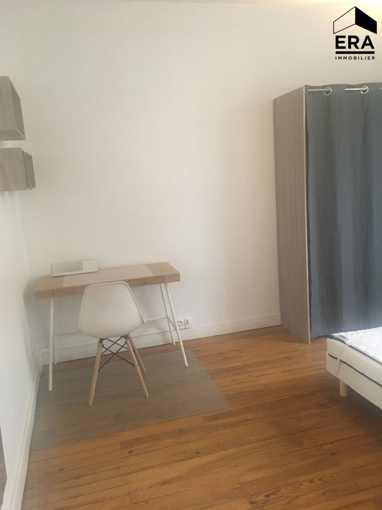Photo A LOUER APPARTEMENT T2 MEUBLE BORDEAUX STADE CHABAN DELMAS image 5/6