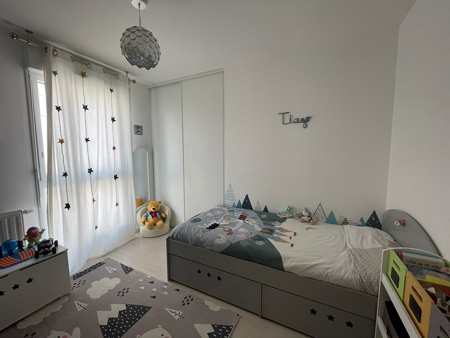 Photo St Joseph de Porterie - Superbe appartement avec terrasses s'ouvrant sur la verdure. Cuisine ouverte A&E, trois vraies chambres. Ascenseur et garage en sous sol. image 6/6