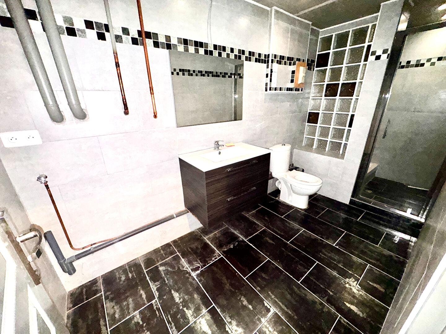 Photo Local toutes activités sur Fontenay Sous Bois de 84,99 m2 image 6/6