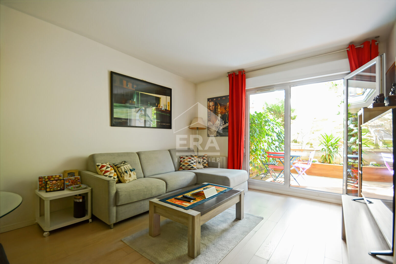 Photo Appartement Issy Les Moulineaux 3 pièce(s) 72 m2 image 2/6