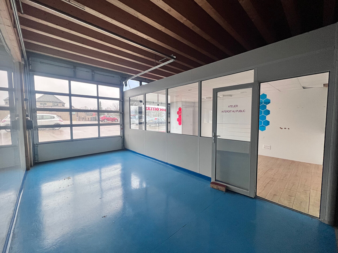 Photo Local commercial - Chateau Farine - 315,95m² image 3/5