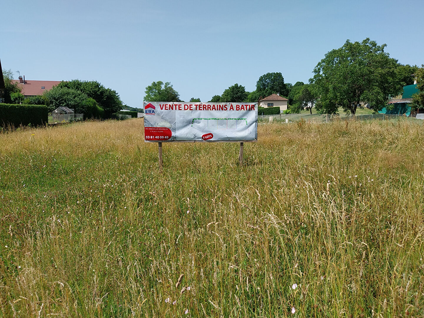 Terrain Tallenay 744 m2