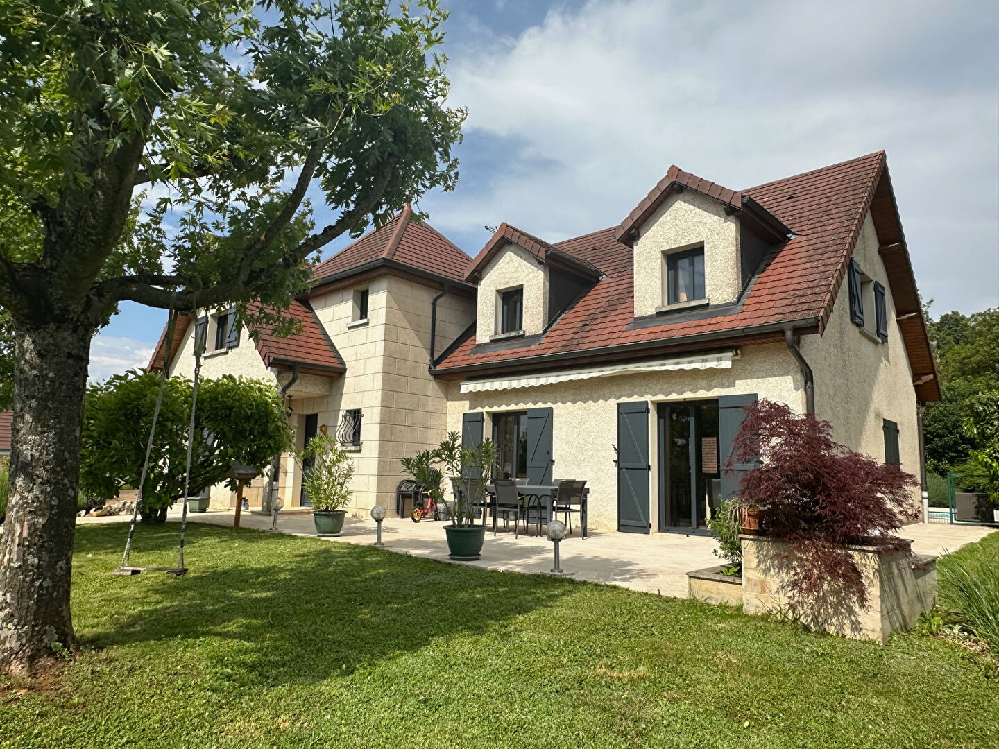 2 Maisons ,Abbans Dessus, 230 m2 + 110m2